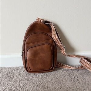 Cluci Tan Women's Belt Bag